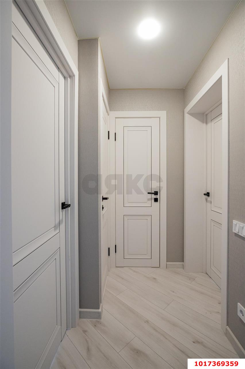 Фото №10: 3-комнатная квартира <span class="whitespace-nowrap">75 м²</span>, <span class="whitespace-nowrap">4/9 эт.</span> - Краснодар, Карасунский внутригородской округ, мкр. Комсомольский, ул. Тюляева, 18