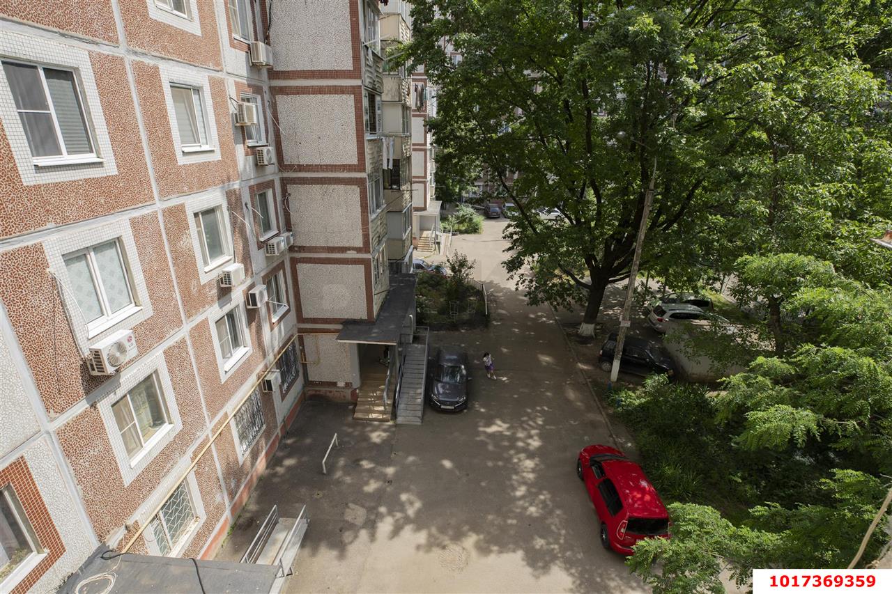 Фото №23: 3-комнатная квартира <span class="whitespace-nowrap">75 м²</span>, <span class="whitespace-nowrap">4/9 эт.</span> - Краснодар, Карасунский внутригородской округ, мкр. Комсомольский, ул. Тюляева, 18