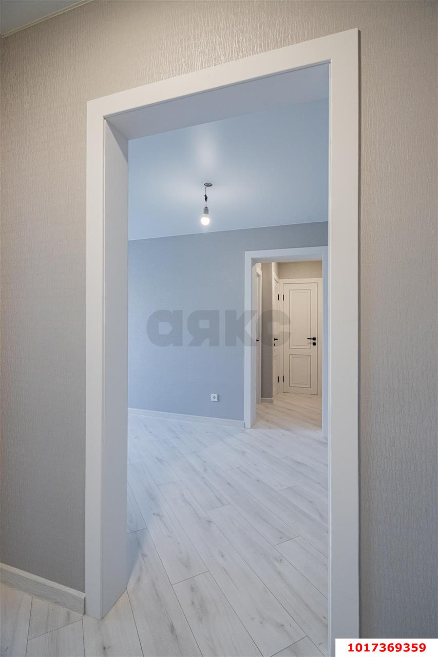 Фото №6: 3-комнатная квартира <span class="whitespace-nowrap">75 м²</span>, <span class="whitespace-nowrap">4/9 эт.</span> - Краснодар, Карасунский внутригородской округ, мкр. Комсомольский, ул. Тюляева, 18