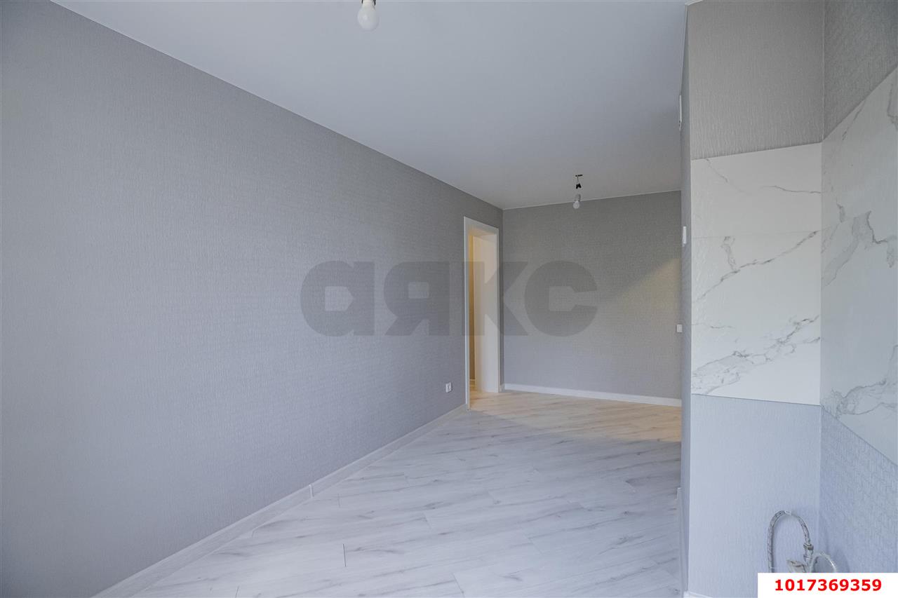 Фото №9: 3-комнатная квартира <span class="whitespace-nowrap">75 м²</span>, <span class="whitespace-nowrap">4/9 эт.</span> - Краснодар, Карасунский внутригородской округ, мкр. Комсомольский, ул. Тюляева, 18