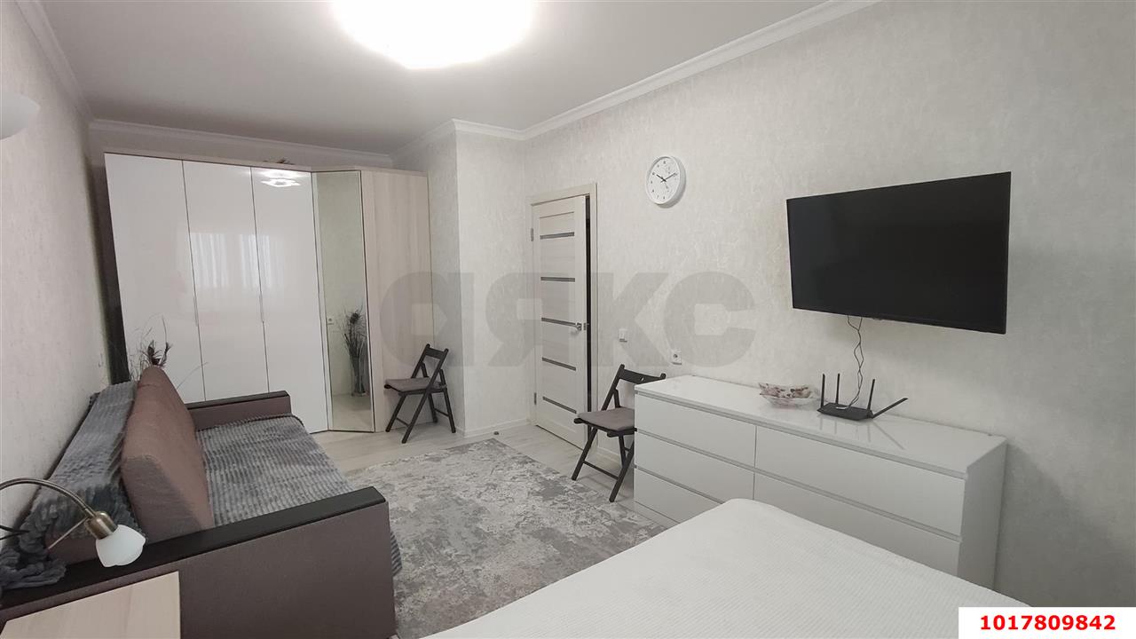 Фото №3: 1-комнатная квартира <span class="whitespace-nowrap">40 м²</span>, <span class="whitespace-nowrap">3/16 эт.</span> - Краснодар, Прикубанский внутригородской округ, мкр. Московский, ул. Карякина, 31