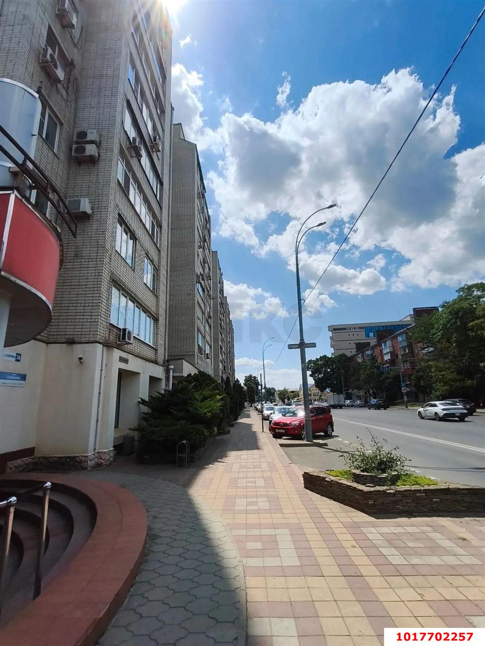 Фото №17: 3-комнатная квартира <span class="whitespace-nowrap">75 м²</span>, <span class="whitespace-nowrap">5/9 эт.</span> - Краснодар, Центральный внутригородской округ, мкр. Центральный, ул. Суворова, 74