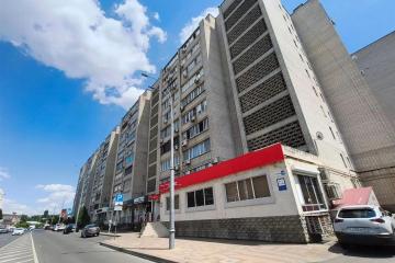 Фото №1: 3-комнатная квартира <span class="whitespace-nowrap">75 м²</span>, <span class="whitespace-nowrap">5/9 эт.</span> - Краснодар, мкр. Центральный, ул. Суворова, 74