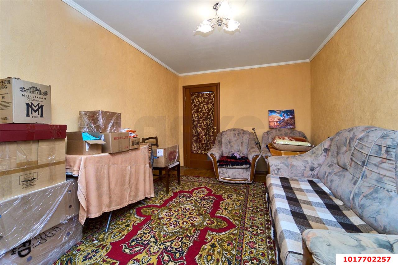Фото №10: 3-комнатная квартира <span class="whitespace-nowrap">75 м²</span>, <span class="whitespace-nowrap">5/9 эт.</span> - Краснодар, Центральный внутригородской округ, мкр. Центральный, ул. Суворова, 74