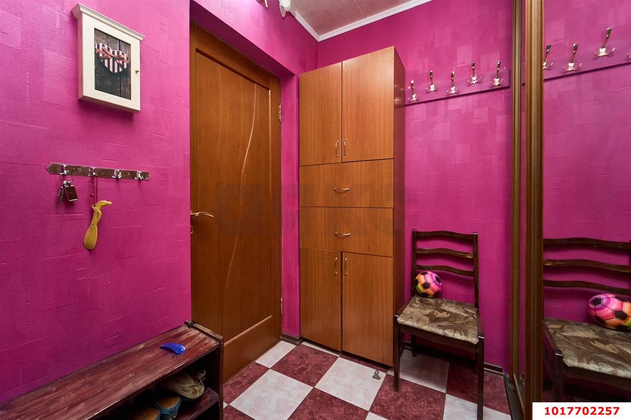 Фото №5: 3-комнатная квартира <span class="whitespace-nowrap">75 м²</span>, <span class="whitespace-nowrap">5/9 эт.</span> - Краснодар, Центральный внутригородской округ, мкр. Центральный, ул. Суворова, 74