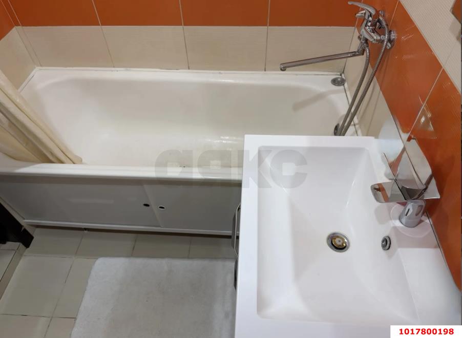 Фото №8: 1-комнатная квартира <span class="whitespace-nowrap">42 м²</span>, <span class="whitespace-nowrap">13/16 эт.</span> - Краснодар, Карасунский внутригородской округ, Черёмушки, мкр. ЖК Ставропольский, ул. Селезнёва, 4/13к2