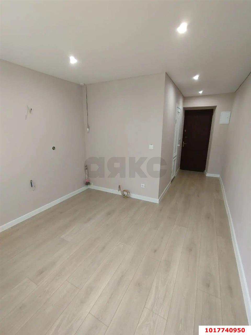 Фото №3: Студия <span class="whitespace-nowrap">16 м²</span>, <span class="whitespace-nowrap">4/5 эт.</span> - Краснодар, Карасунский внутригородской округ, мкр. Гидростроителей, ул. имени Дмитрия Благоева, 8