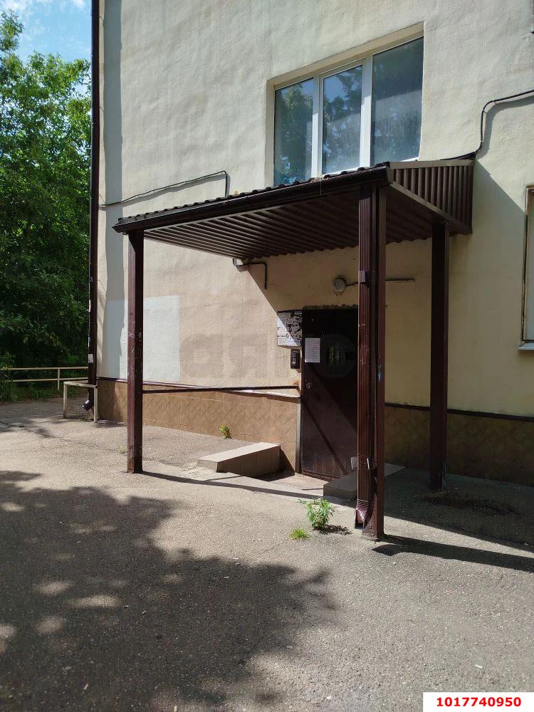 Фото №12: Студия <span class="whitespace-nowrap">16 м²</span>, <span class="whitespace-nowrap">4/5 эт.</span> - Краснодар, Карасунский внутригородской округ, мкр. Гидростроителей, ул. имени Дмитрия Благоева, 8