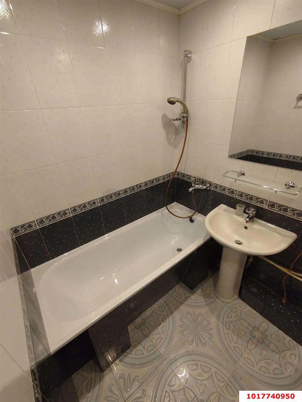 Фото №7: Студия <span class="whitespace-nowrap">16 м²</span>, <span class="whitespace-nowrap">4/5 эт.</span> - Краснодар, Карасунский внутригородской округ, мкр. Гидростроителей, ул. имени Дмитрия Благоева, 8