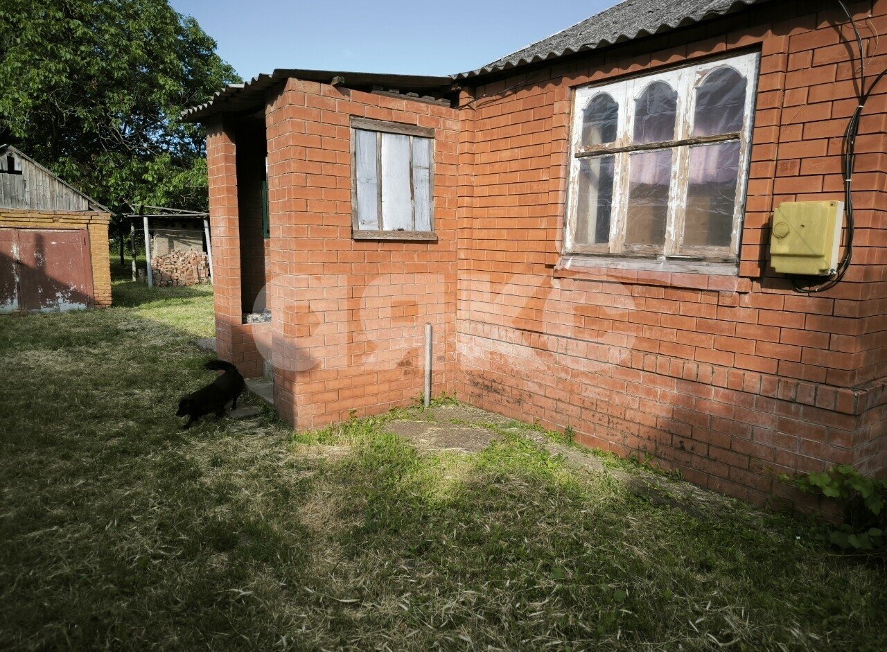 Фото №7: Дом <span class="whitespace-nowrap">60 м²</span> <span class="whitespace-nowrap">+ 9 сот.</span>, <span class="whitespace-nowrap">1 эт.</span> - Новокубанск, ул. Октябрьская, 67