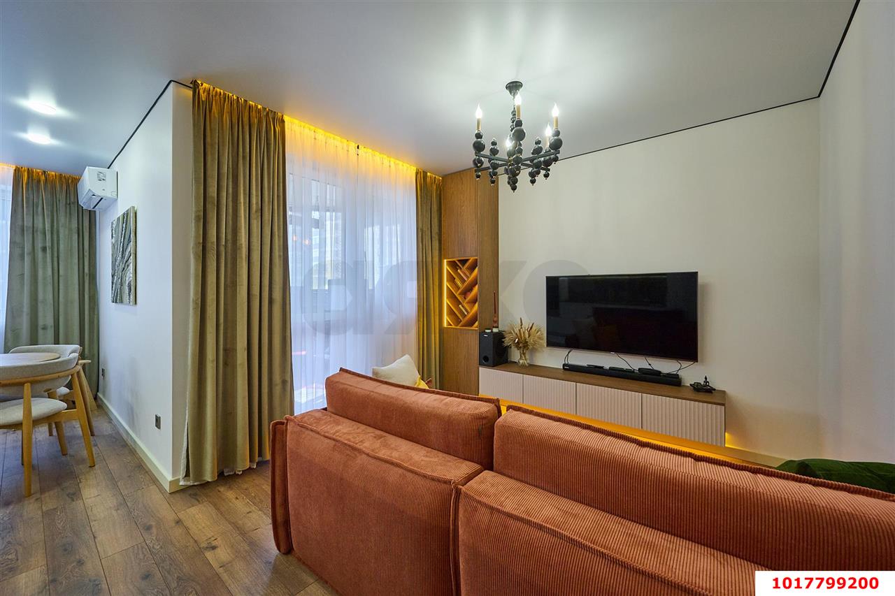 Фото №6: 2-комнатная квартира <span class="whitespace-nowrap">60 м²</span>, <span class="whitespace-nowrap">13/16 эт.</span> - Краснодар, Прикубанский внутригородской округ, Россинского, мкр. жилой комплекс Дружный-2, б-р Адмиралтейский, 3к1