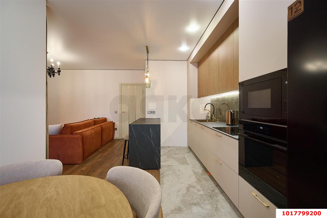 Фото №9: 2-комнатная квартира <span class="whitespace-nowrap">60 м²</span>, <span class="whitespace-nowrap">13/16 эт.</span> - Краснодар, Прикубанский внутригородской округ, Россинского, мкр. жилой комплекс Дружный-2, б-р Адмиралтейский, 3к1