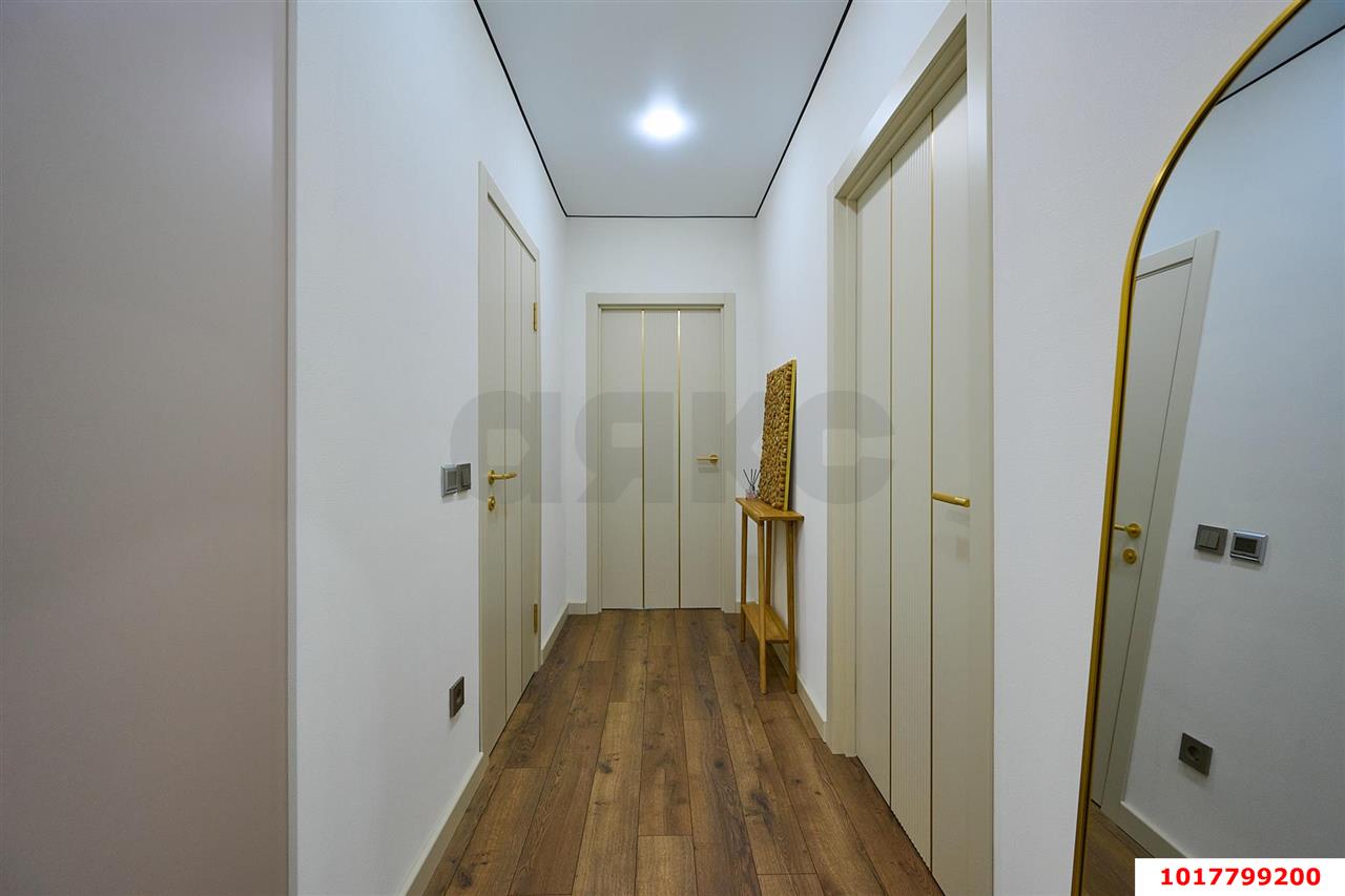 Фото №18: 2-комнатная квартира <span class="whitespace-nowrap">60 м²</span>, <span class="whitespace-nowrap">13/16 эт.</span> - Краснодар, Прикубанский внутригородской округ, Россинского, мкр. жилой комплекс Дружный-2, б-р Адмиралтейский, 3к1