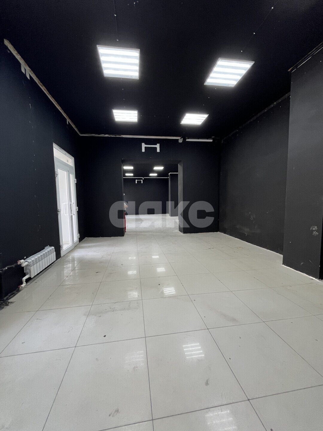 Фото №4: Коммерция <span class="whitespace-nowrap">126 м²</span>, <span class="whitespace-nowrap">1/3 эт.</span> - Мариуполь, р. Жовтневый, пр-кт Ленина, 62/39
