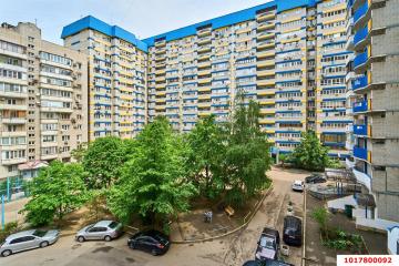 Фото №1: 1-комнатная квартира <span class="whitespace-nowrap">43 м²</span>, <span class="whitespace-nowrap">5/16 эт.</span> - Краснодар, мкр. Юбилейный, пр-кт Чекистов, 42