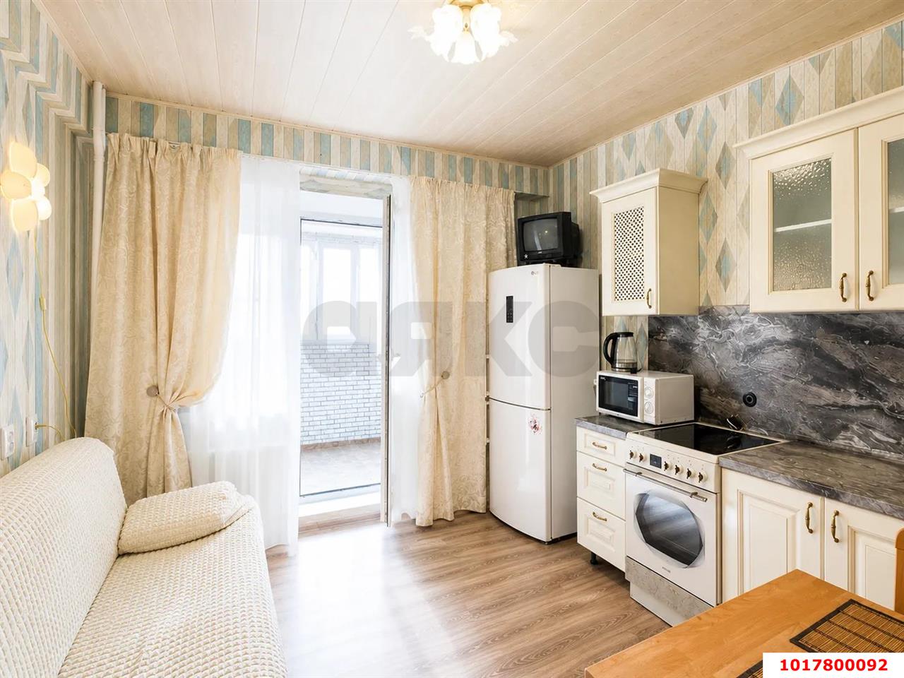 Фото №1: 1-комнатная квартира <span class="whitespace-nowrap">50 м²</span>, <span class="whitespace-nowrap">5/16 эт.</span> - Краснодар, Западный внутригородской округ, мкр. Юбилейный, пр-кт Чекистов, 42