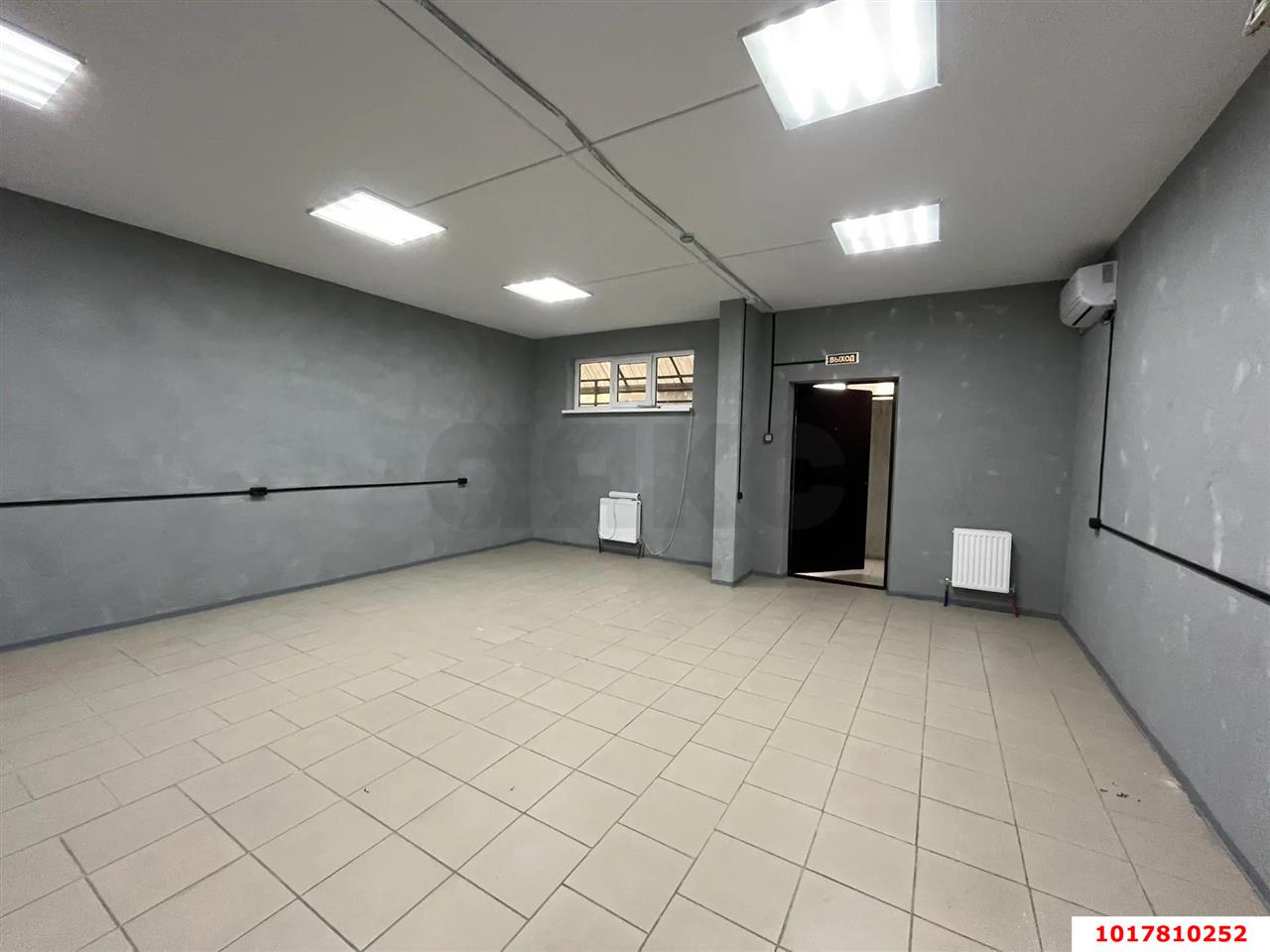 Фото №6: Торговое помещение <span class="whitespace-nowrap">38 м²</span>, <span class="whitespace-nowrap">16 эт.</span> - Краснодар, Прикубанский внутригородской округ, имени Петра Метальникова, мкр. жилой комплекс Инсити, ул. Евгении Жигуленко, 11к1