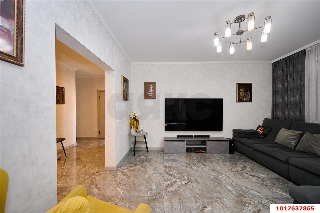 Фото №2: 3-комнатная квартира <span class="whitespace-nowrap">84 м²</span>, <span class="whitespace-nowrap">8/17 эт.</span> - Краснодар, Прикубанский внутригородской округ, 40 лет Победы, мкр. жилой комплекс Симфония
