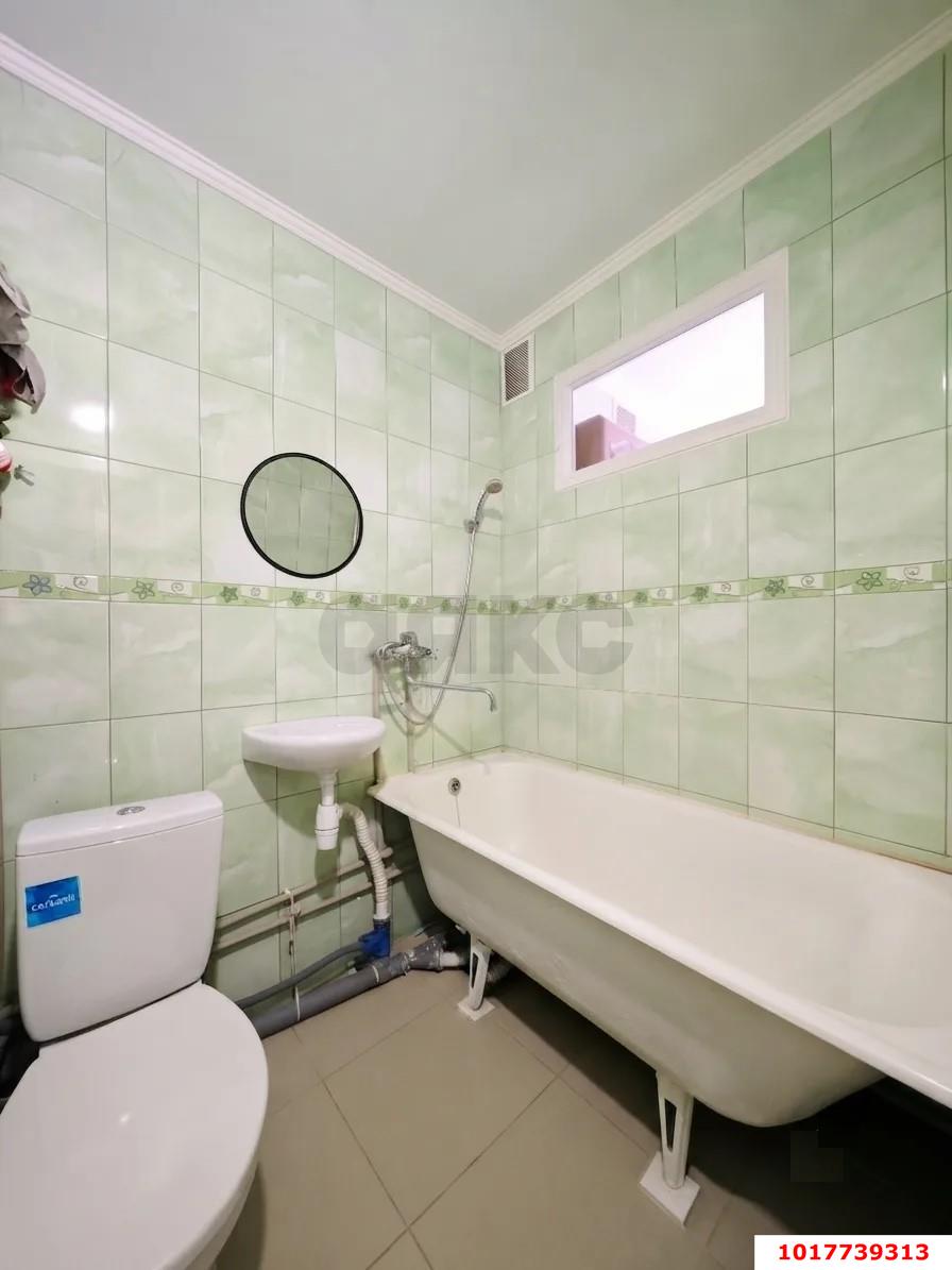 Фото №5: 1-комнатная квартира <span class="whitespace-nowrap">31 м²</span>, <span class="whitespace-nowrap">5/5 эт.</span> - Краснодар, Прикубанский внутригородской округ, мкр. Фестивальный, ул. Яна Полуяна, 16