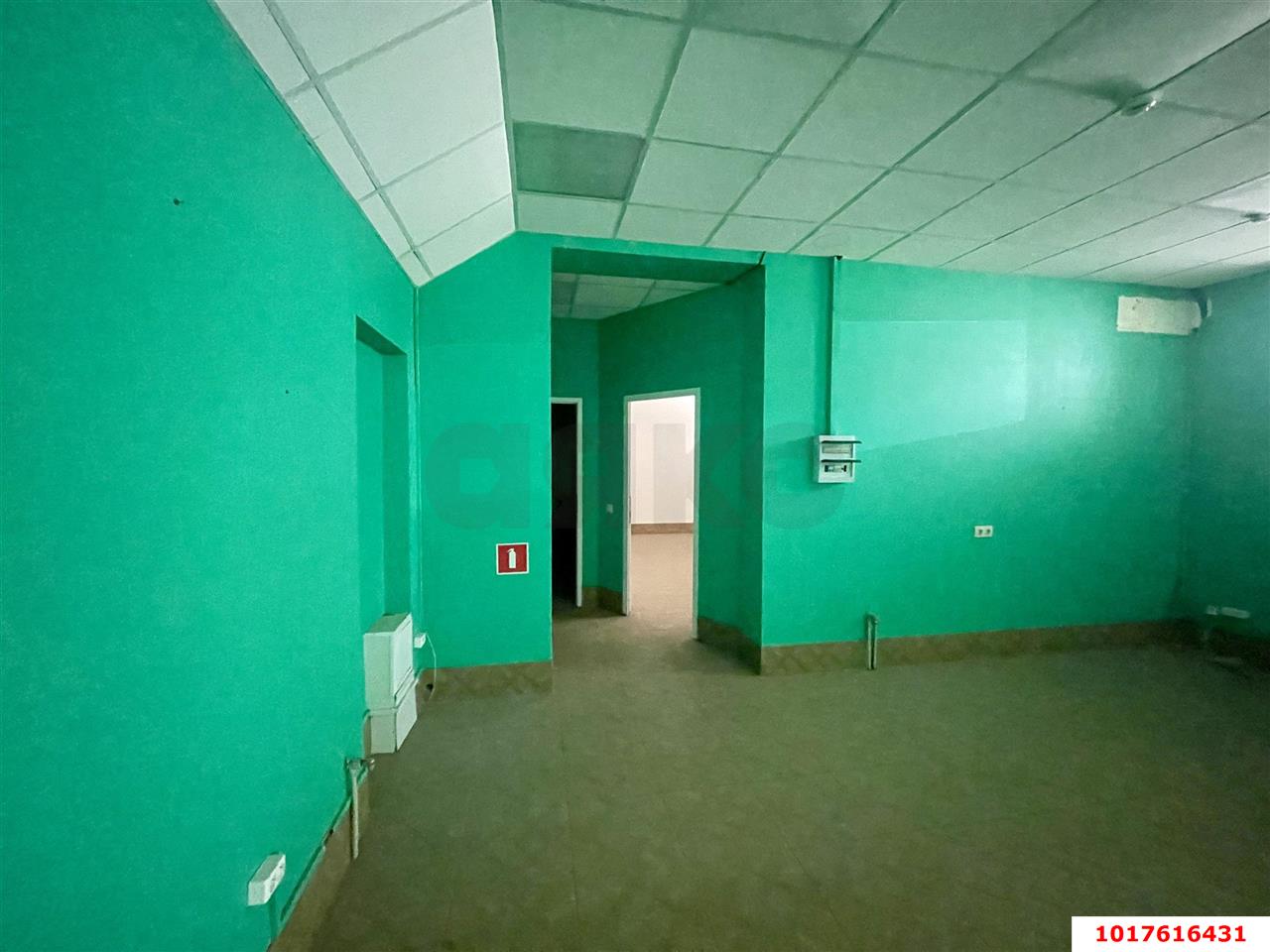 Фото №10: Офисное помещение <span class="whitespace-nowrap">89 м²</span>, <span class="whitespace-nowrap">-1/5 эт.</span> - Краснодар, Прикубанский внутригородской округ, мкр. Музыкальный, ул. имени Сергея Есенина, 94