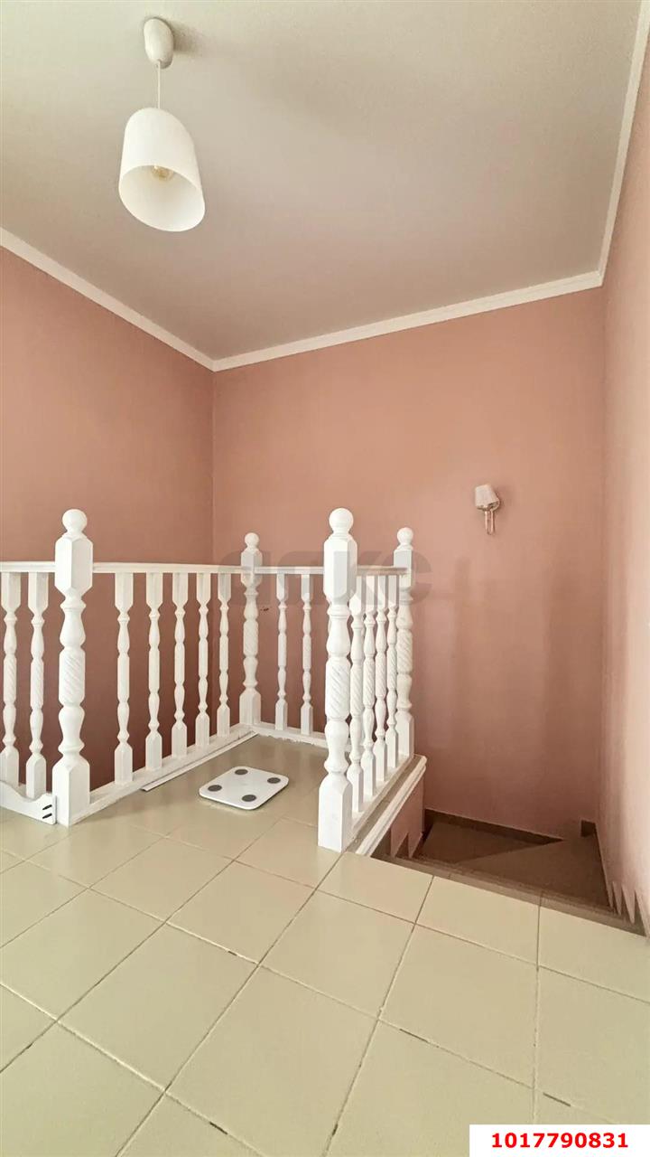 Фото №5: Дом <span class="whitespace-nowrap">136 м²</span> <span class="whitespace-nowrap">+ 2 сот.</span>, <span class="whitespace-nowrap">2 эт.</span> - Краснодар, Прикубанский внутригородской округ, мкр. КП Золотой город, пр-д 2-й Звенигородский, 49