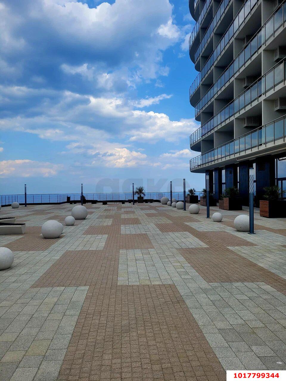 Фото №5: Апартаменты <span class="whitespace-nowrap">34 м²</span>, <span class="whitespace-nowrap">18/20 эт.</span> - Алушта, Профессорский Уголок, мкр. ЖК Крымская Резиденция, ул. Западная, 4к3