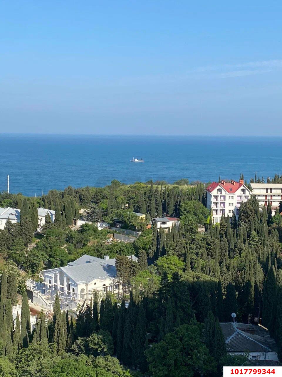 Фото №8: Апартаменты <span class="whitespace-nowrap">34 м²</span>, <span class="whitespace-nowrap">18/20 эт.</span> - Алушта, Профессорский Уголок, мкр. ЖК Крымская Резиденция, ул. Западная, 4к3