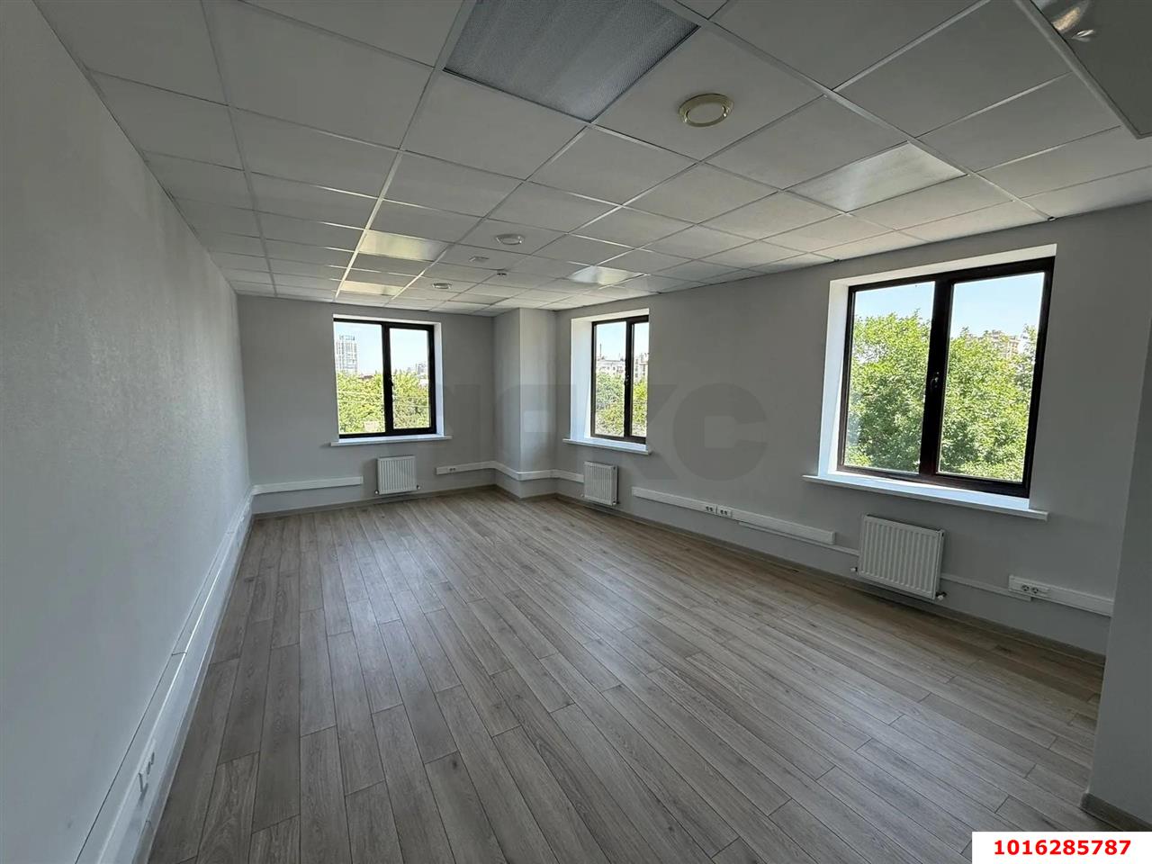 Фото №8: Офисное помещение <span class="whitespace-nowrap">80 м²</span>, <span class="whitespace-nowrap">4/9 эт.</span> - Краснодар, Западный внутригородской округ, мкр. Центральный, ул. Карасунская, 60