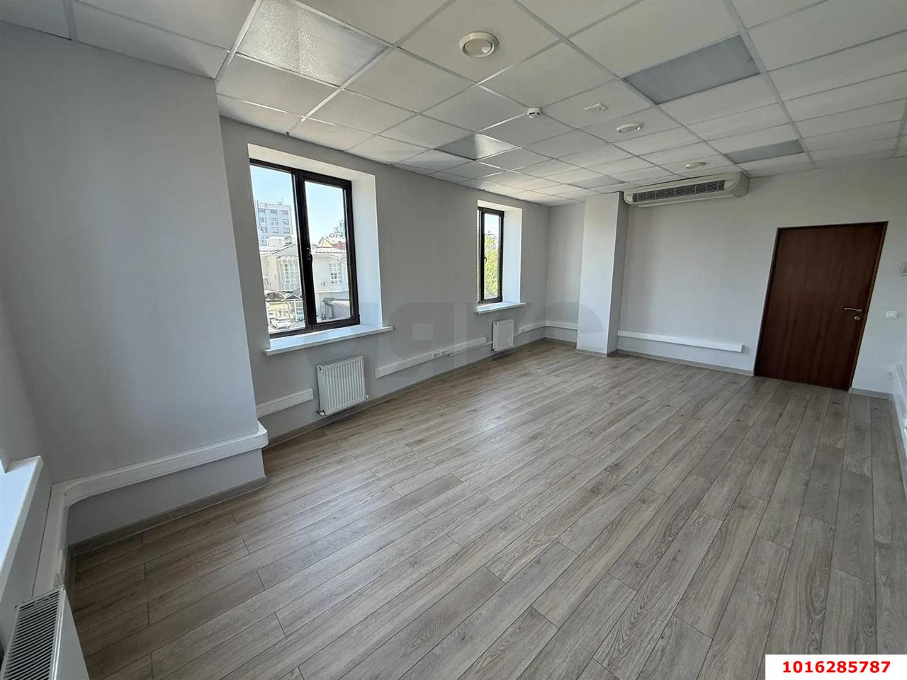 Фото №3: Офисное помещение <span class="whitespace-nowrap">80 м²</span>, <span class="whitespace-nowrap">4/9 эт.</span> - Краснодар, Западный внутригородской округ, мкр. Центральный, ул. Карасунская, 60
