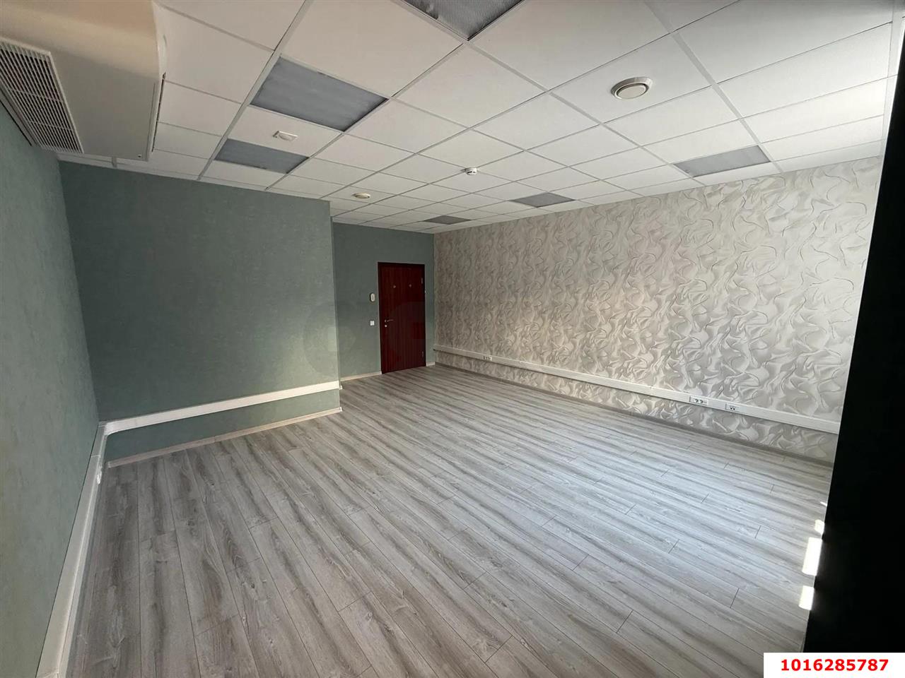 Фото №6: Офисное помещение <span class="whitespace-nowrap">80 м²</span>, <span class="whitespace-nowrap">4/9 эт.</span> - Краснодар, Западный внутригородской округ, мкр. Центральный, ул. Карасунская, 60