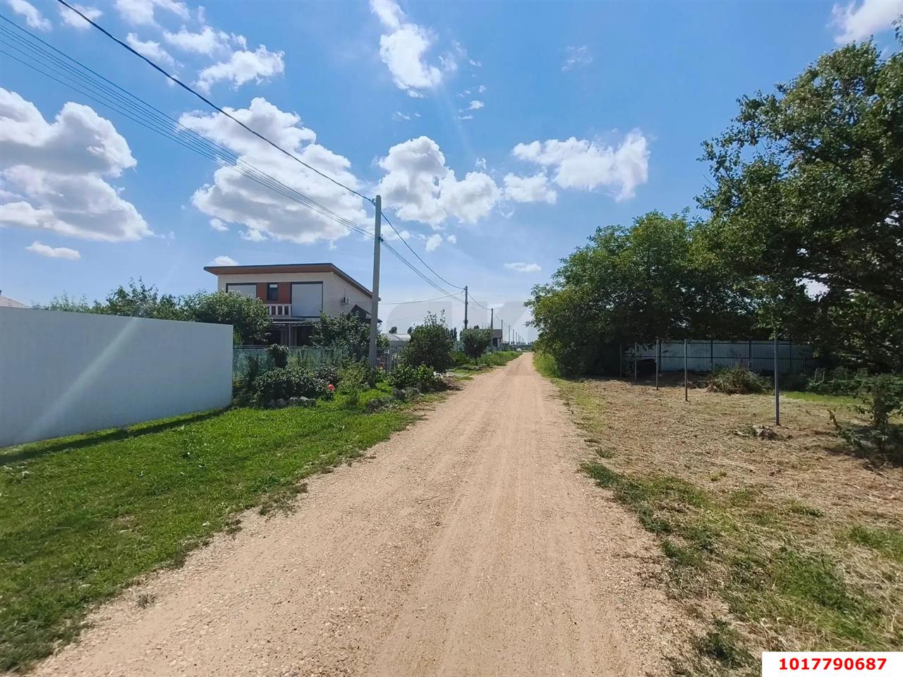 Фото №1: Земельный участок под ИЖС <span class="whitespace-nowrap">4 сот.</span> - Зарождение, ул. Ялтинская