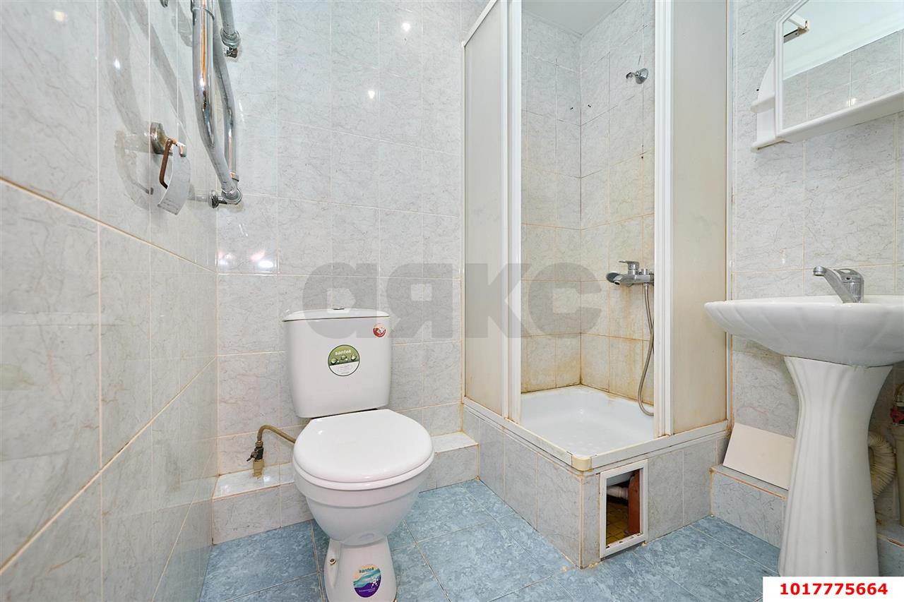 Фото №9: 1-комнатная квартира <span class="whitespace-nowrap">32 м²</span>, <span class="whitespace-nowrap">8/9 эт.</span> - Краснодар, Прикубанский внутригородской округ, мкр. 40 лет Победы, ул. имени 40-летия Победы, 146/7
