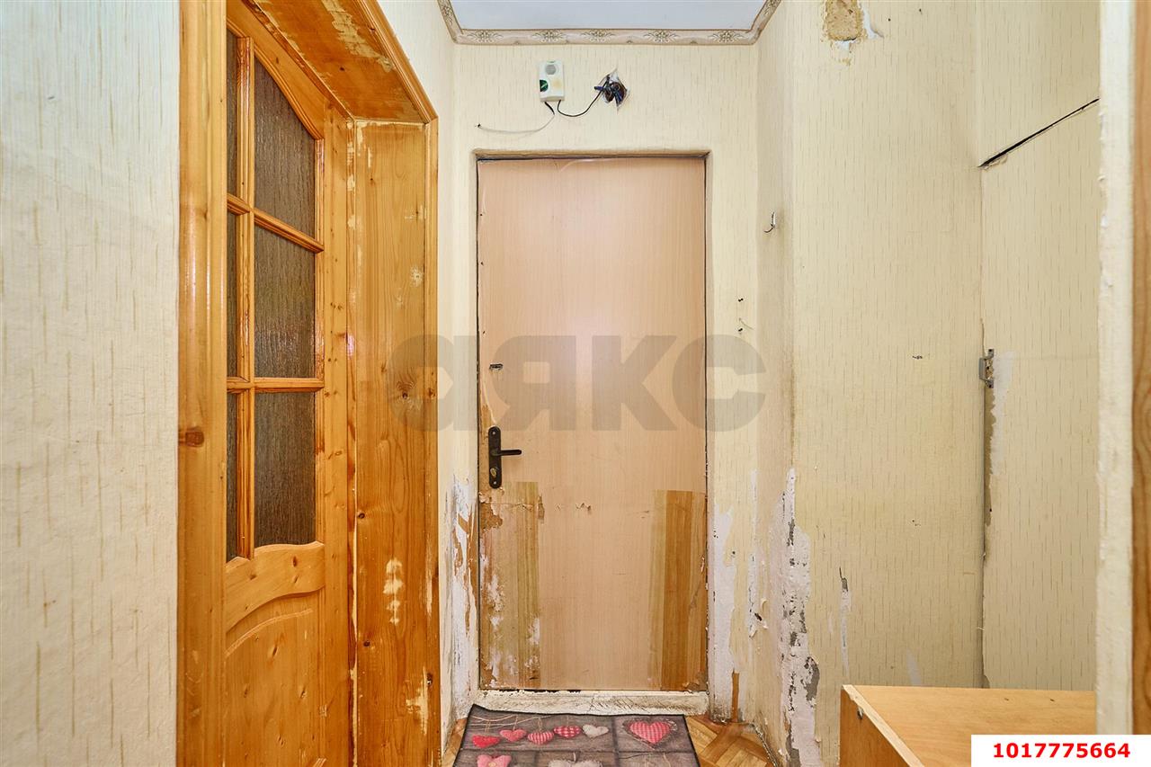 Фото №12: 1-комнатная квартира <span class="whitespace-nowrap">32 м²</span>, <span class="whitespace-nowrap">8/9 эт.</span> - Краснодар, Прикубанский внутригородской округ, мкр. 40 лет Победы, ул. имени 40-летия Победы, 146/7