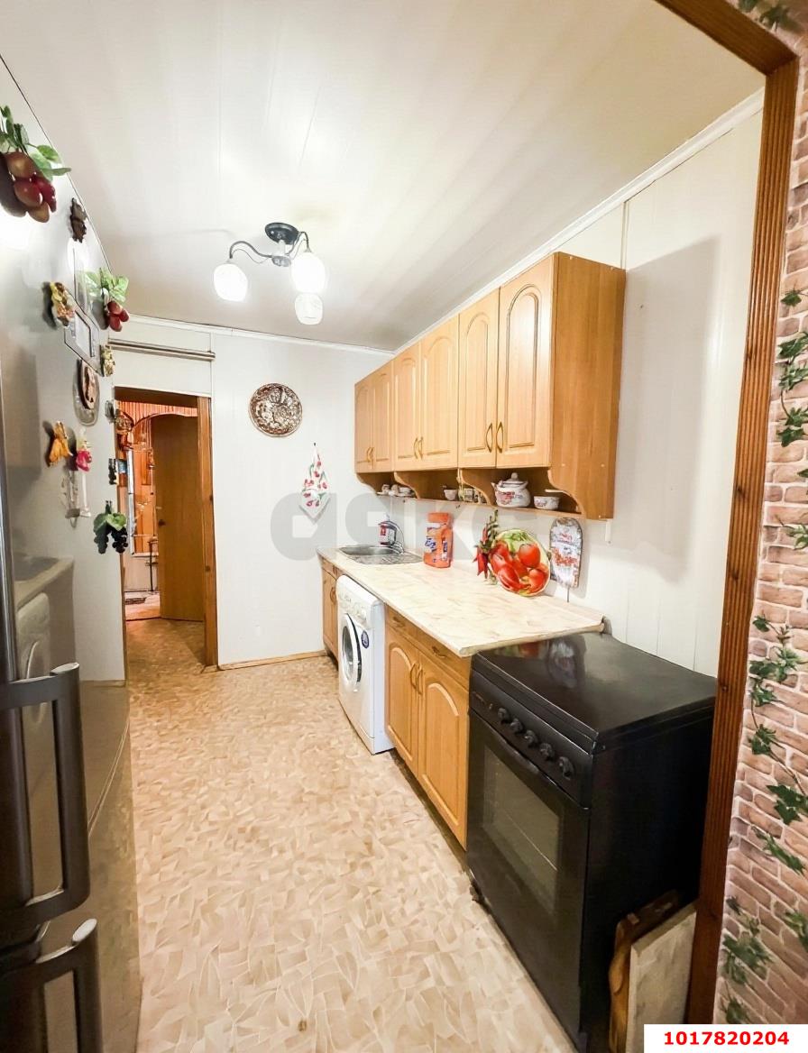 Фото №2: 2-комнатная квартира <span class="whitespace-nowrap">52 м²</span>, <span class="whitespace-nowrap">1/5 эт.</span> - Краснодар, Карасунский внутригородской округ, мкр. Гидростроителей, ул. Гидростроителей, 36