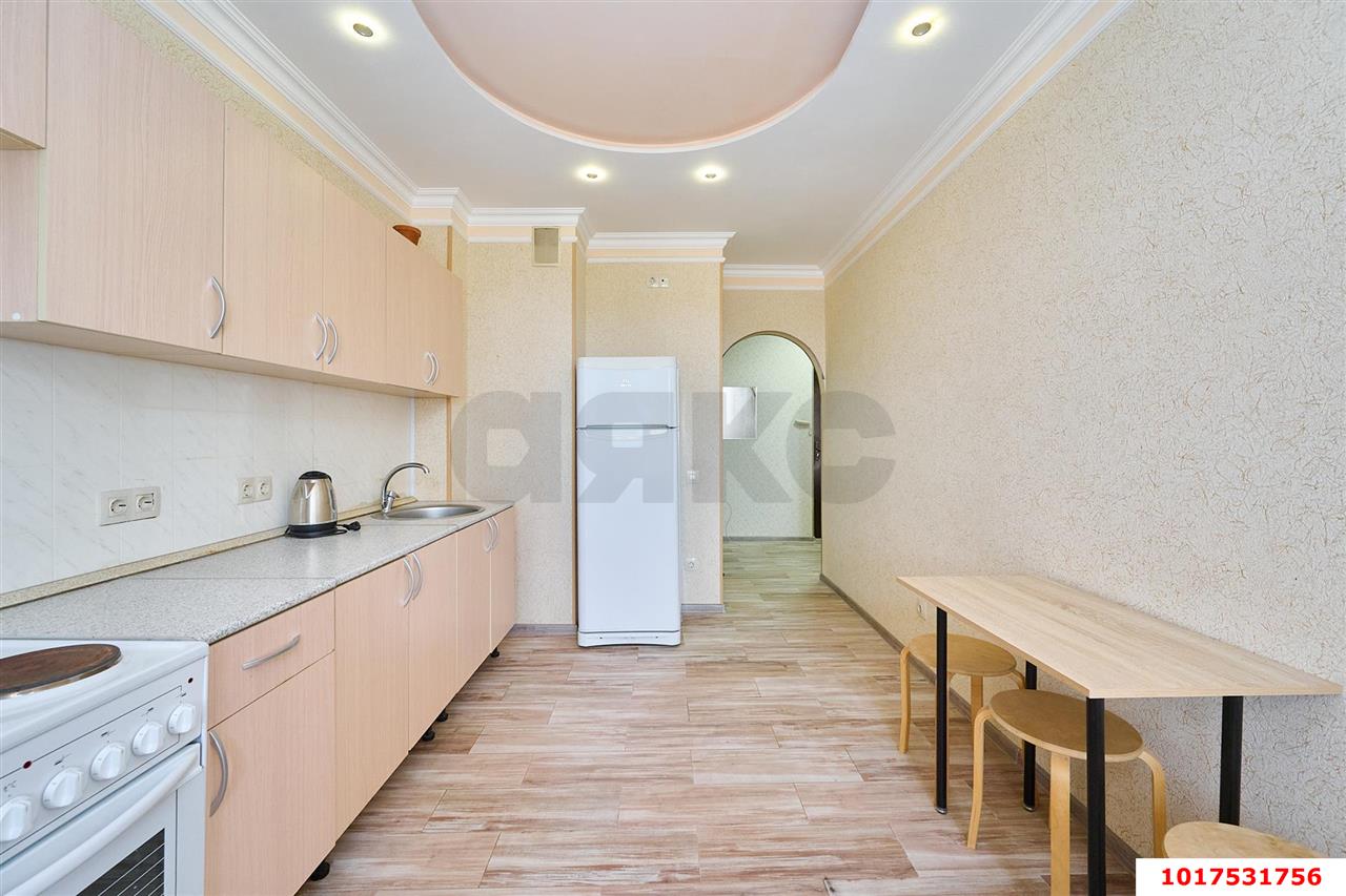 Фото №3: 1-комнатная квартира <span class="whitespace-nowrap">40 м²</span>, <span class="whitespace-nowrap">5/13 эт.</span> - Краснодар, Центральный внутригородской округ, Черёмушки, мкр. ЖК Старокубанский, ул. Старокубанская, 2/5