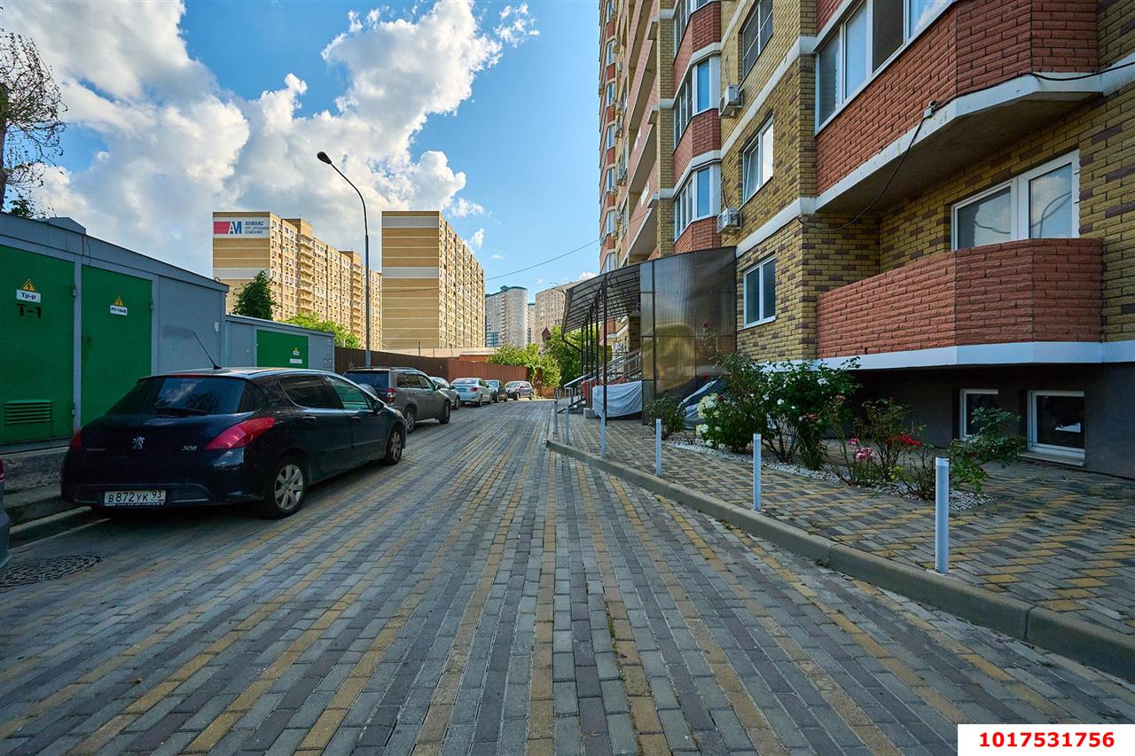 Фото №11: 1-комнатная квартира <span class="whitespace-nowrap">40 м²</span>, <span class="whitespace-nowrap">5/13 эт.</span> - Краснодар, Центральный внутригородской округ, Черёмушки, мкр. ЖК Старокубанский, ул. Старокубанская, 2/5