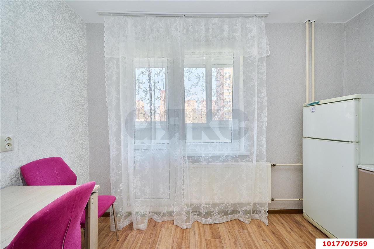 Фото №2: 2-комнатная квартира <span class="whitespace-nowrap">64 м²</span>, <span class="whitespace-nowrap">9/16 эт.</span> - Краснодар, Прикубанский внутригородской округ, мкр. Восточно-Кругликовский, ул. им. Героя Яцкова И.В., 28