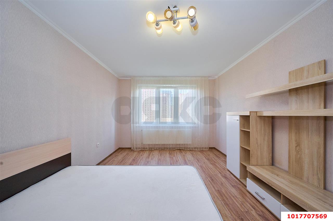 Фото №5: 2-комнатная квартира <span class="whitespace-nowrap">64 м²</span>, <span class="whitespace-nowrap">9/16 эт.</span> - Краснодар, Прикубанский внутригородской округ, мкр. Восточно-Кругликовский, ул. им. Героя Яцкова И.В., 28