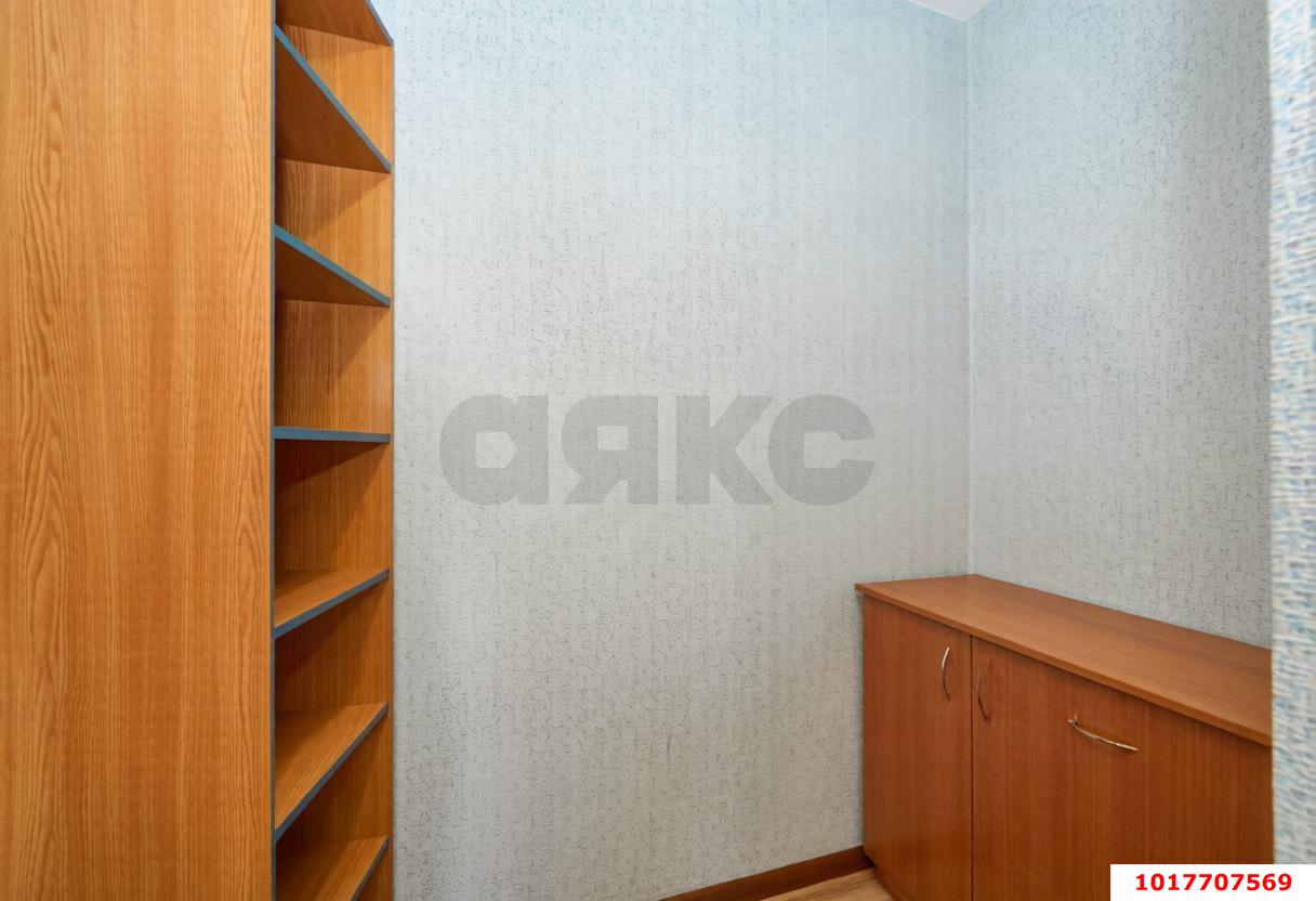 Фото №18: 2-комнатная квартира <span class="whitespace-nowrap">64 м²</span>, <span class="whitespace-nowrap">9/16 эт.</span> - Краснодар, Прикубанский внутригородской округ, мкр. Восточно-Кругликовский, ул. им. Героя Яцкова И.В., 28