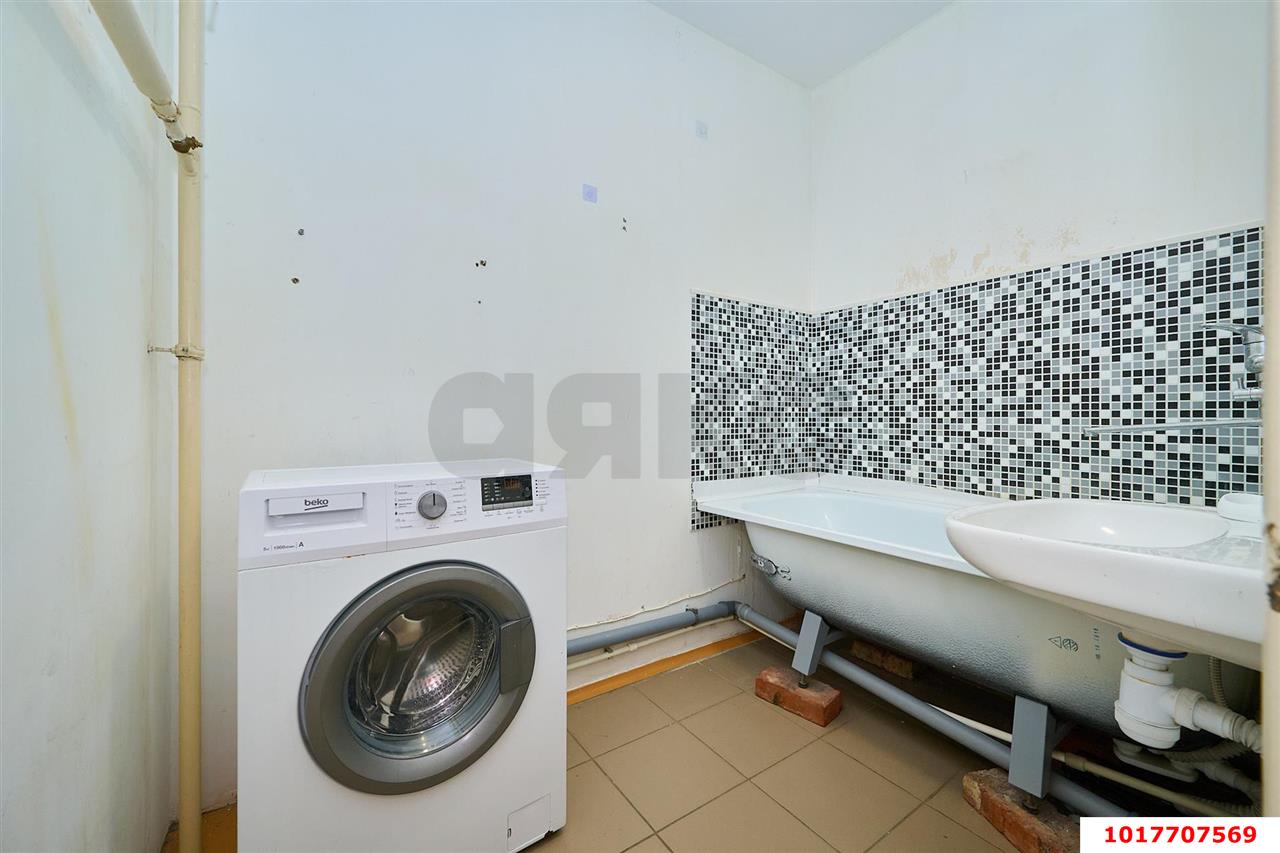 Фото №8: 2-комнатная квартира <span class="whitespace-nowrap">64 м²</span>, <span class="whitespace-nowrap">9/16 эт.</span> - Краснодар, Прикубанский внутригородской округ, мкр. Восточно-Кругликовский, ул. им. Героя Яцкова И.В., 28