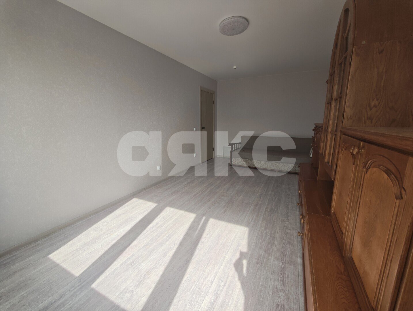 Фото №5: 2-комнатная квартира <span class="whitespace-nowrap">52 м²</span>, <span class="whitespace-nowrap">8/9 эт.</span> - Мариуполь, Приморский, п. Моряков, ул. Иртышская, 14