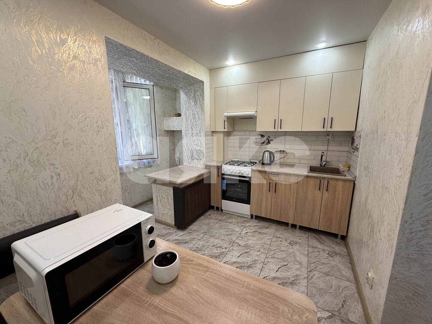 Фото №6: 1-комнатная квартира <span class="whitespace-nowrap">35 м²</span>, <span class="whitespace-nowrap">1/5 эт.</span> - Туапсе, ул. Калараша, 16