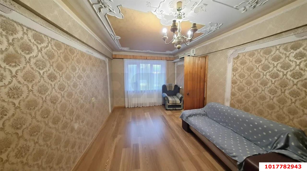 Фото №2: 2-комнатная квартира <span class="whitespace-nowrap">55 м²</span>, <span class="whitespace-nowrap">4/5 эт.</span> - Краснодар, Западный внутригородской округ, мкр. Фестивальный, ул. Гагарина, 141