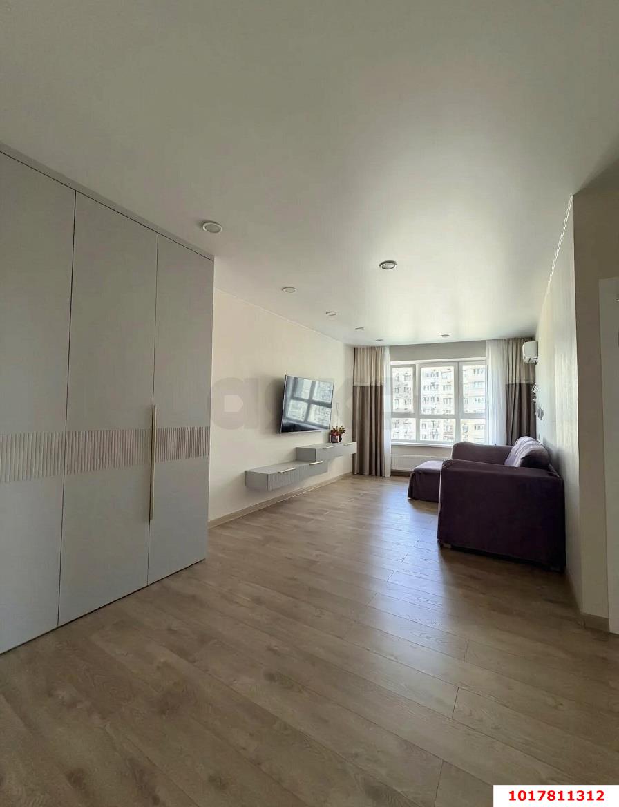 Фото №2: 3-комнатная квартира <span class="whitespace-nowrap">89 м²</span>, <span class="whitespace-nowrap">16/25 эт.</span> - Краснодар, Карасунский внутригородской округ, мкр. ЖК Сказка Град, ул. имени В.Н. Мачуги, 166к1