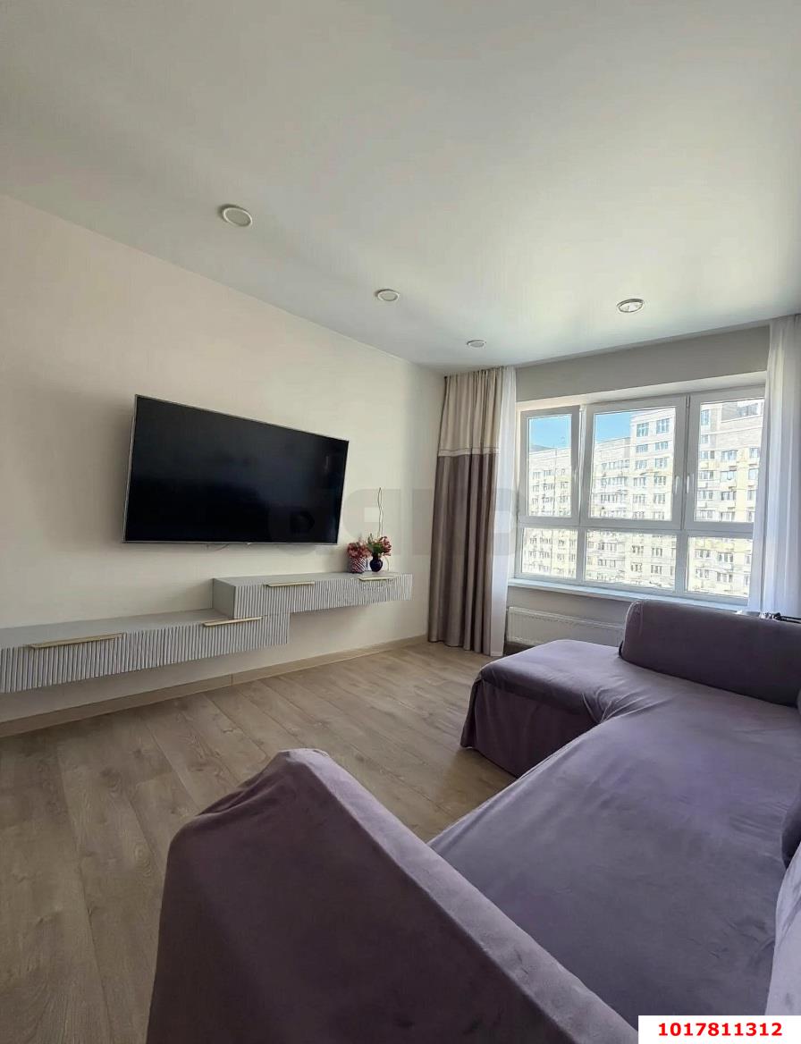 Фото №3: 3-комнатная квартира <span class="whitespace-nowrap">89 м²</span>, <span class="whitespace-nowrap">16/25 эт.</span> - Краснодар, Карасунский внутригородской округ, мкр. ЖК Сказка Град, ул. имени В.Н. Мачуги, 166к1
