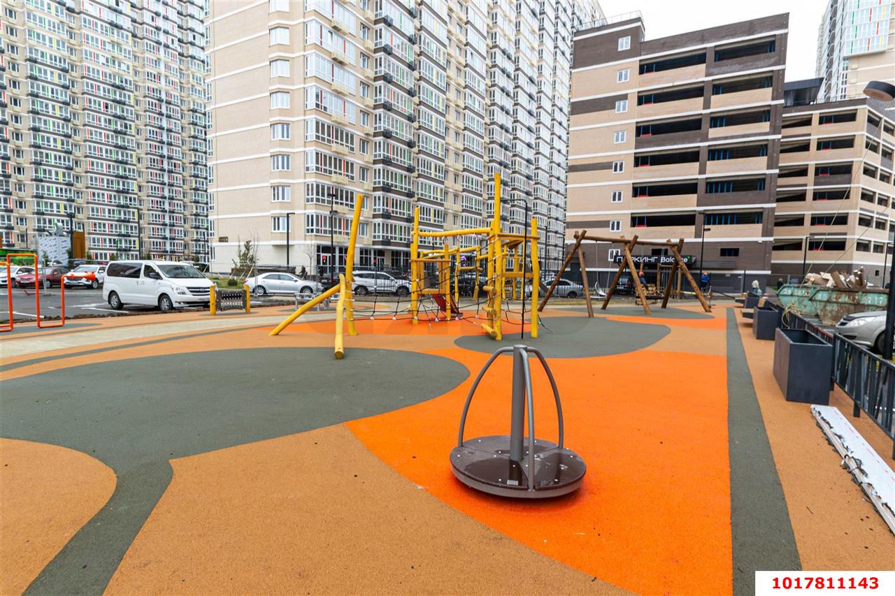 Фото №22: 2-комнатная квартира <span class="whitespace-nowrap">47 м²</span>, <span class="whitespace-nowrap">18/22 эт.</span> - Краснодар, Прикубанский внутригородской округ, мкр. ЖК Улыбка, ул. имени Героя Георгия Бочарникова, 2