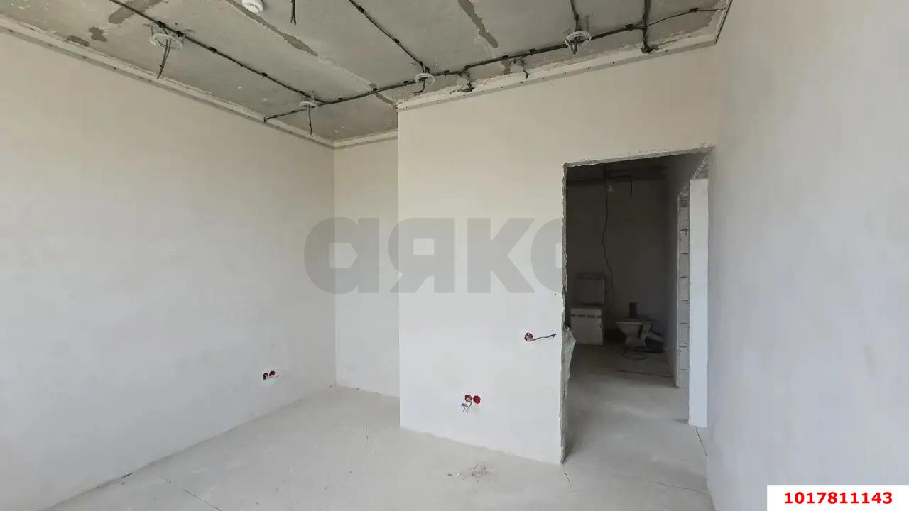 Фото №10: 2-комнатная квартира <span class="whitespace-nowrap">47 м²</span>, <span class="whitespace-nowrap">18/22 эт.</span> - Краснодар, Прикубанский внутригородской округ, мкр. ЖК Улыбка, ул. имени Героя Георгия Бочарникова, 2