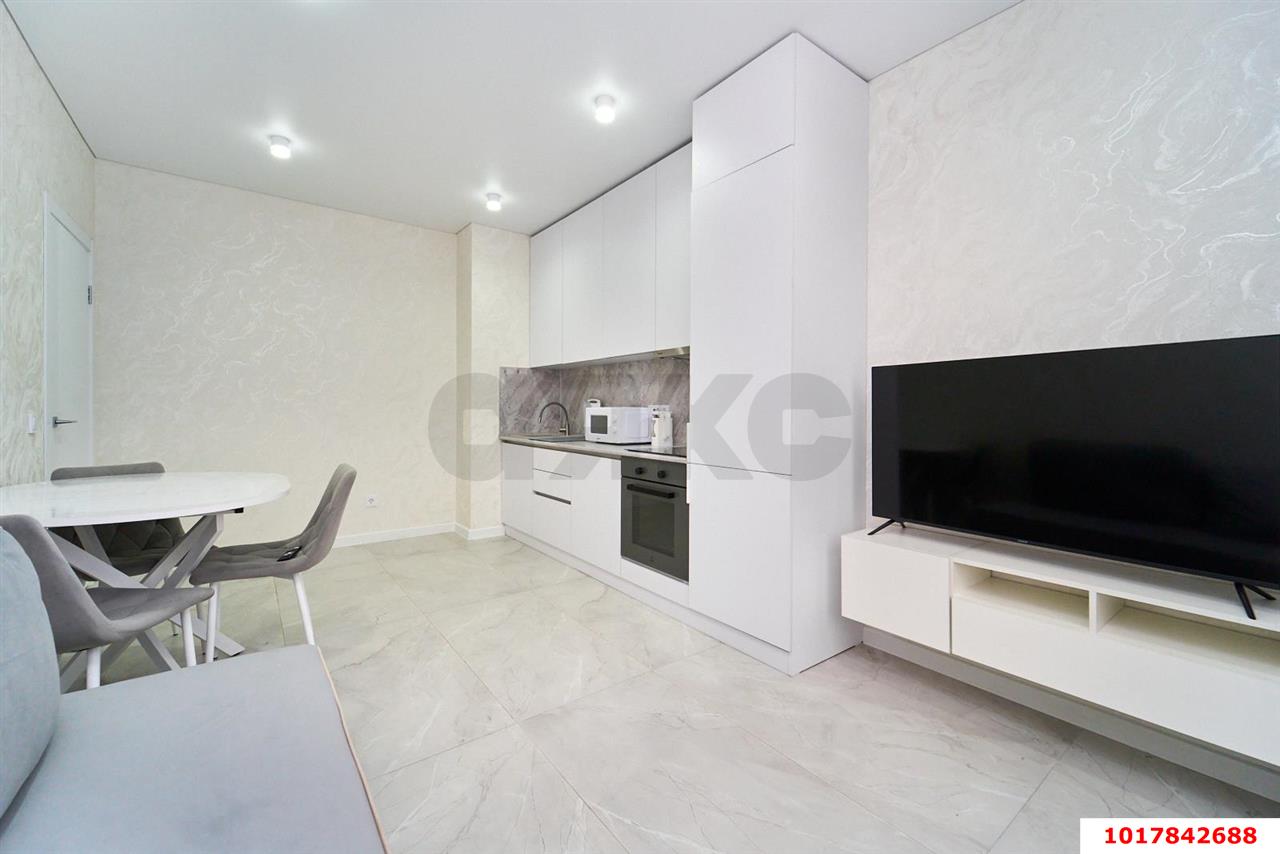 Фото №3: 1-комнатная квартира <span class="whitespace-nowrap">36 м²</span>, <span class="whitespace-nowrap">4/9 эт.</span> - Краснодар, Прикубанский внутригородской округ, мкр. Парк Победы, ул. имени Героя Дангиреева, 2