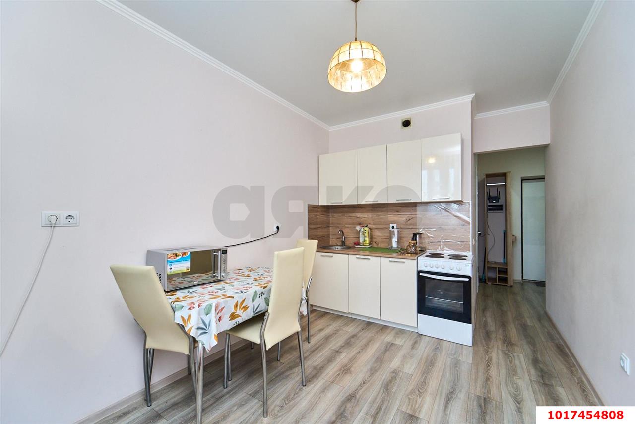 Фото №10: 1-комнатная квартира <span class="whitespace-nowrap">40 м²</span>, <span class="whitespace-nowrap">14/24 эт.</span> - Краснодар, Карасунский внутригородской округ, Хлопчато-бумажный Комбинат, мкр. жилой комплекс Галактика, ул. Уральская, 71к1