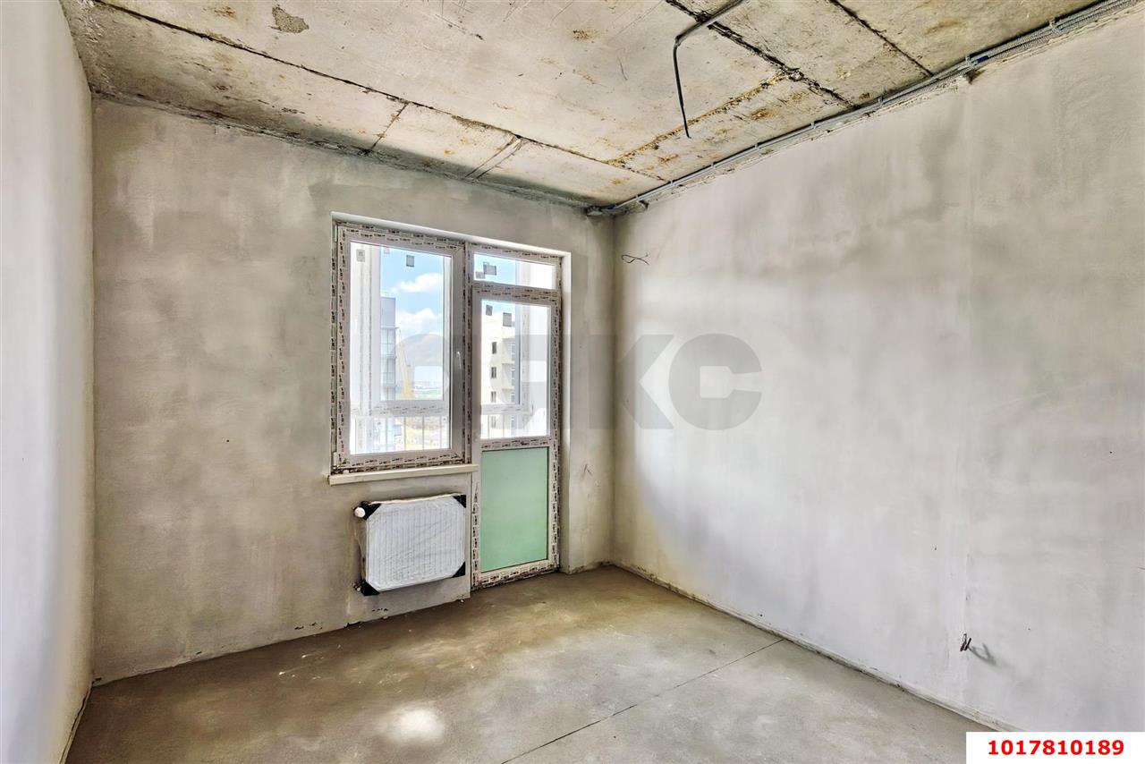 Фото №2: 1-комнатная квартира <span class="whitespace-nowrap">35 м²</span>, <span class="whitespace-nowrap">14/16 эт.</span> - Краснодар, мкр. Карасунский внутригородской округ, ул. имени Владимира Жириновского, 7к2